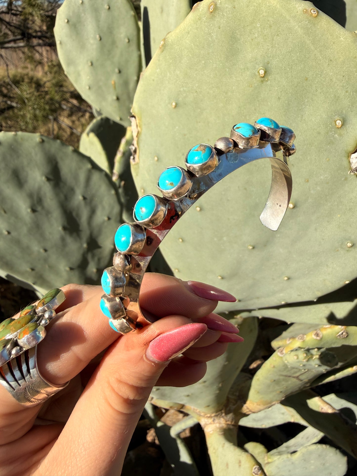 Joelias Draper Cuff