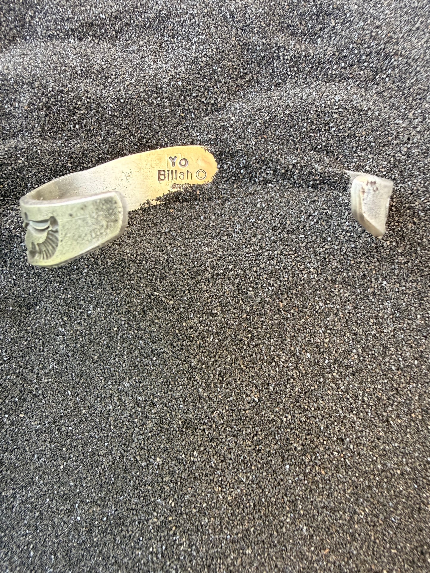 Tufa Cast Sweater cuff