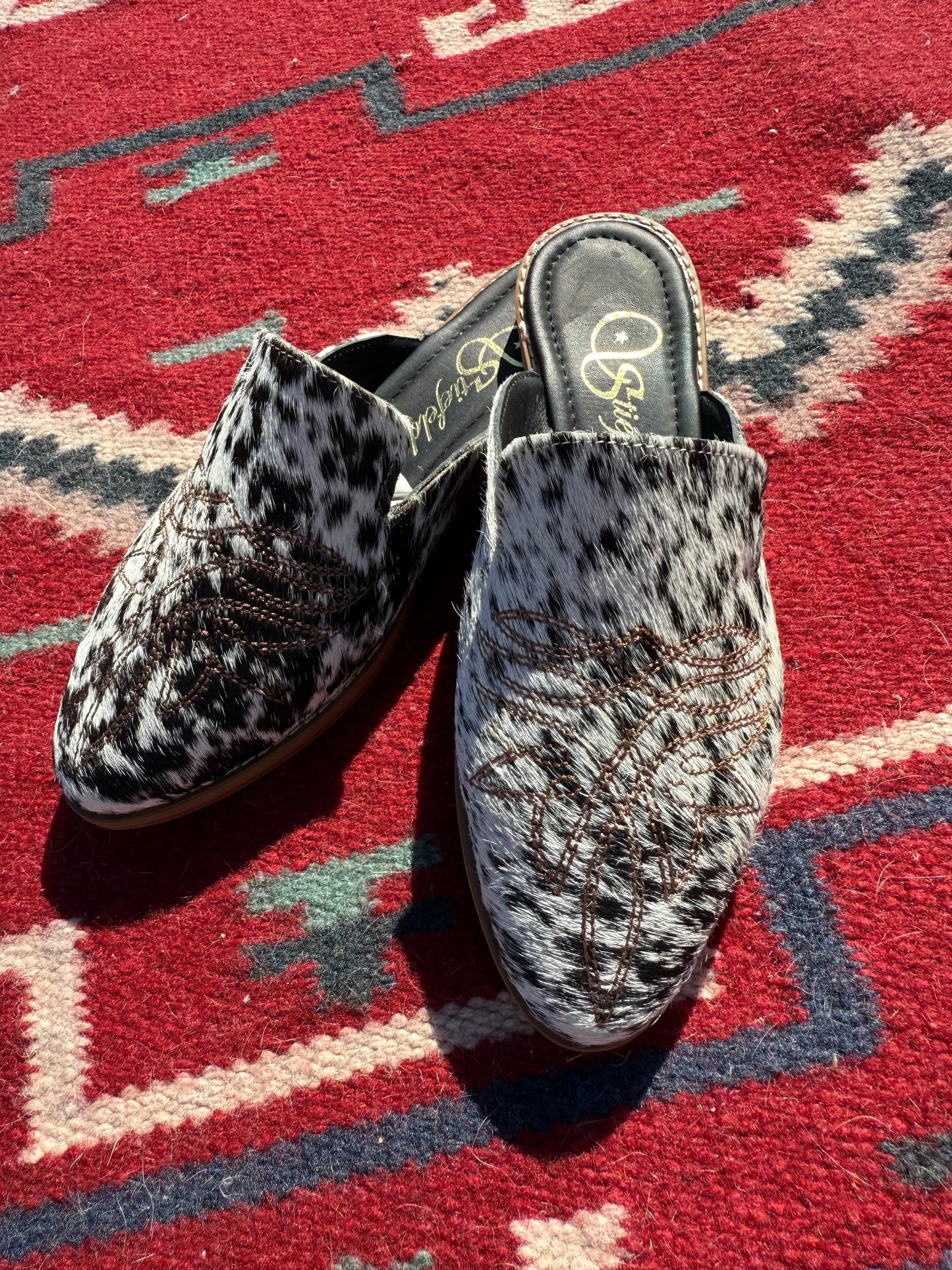 Size 7 Cowhide mule