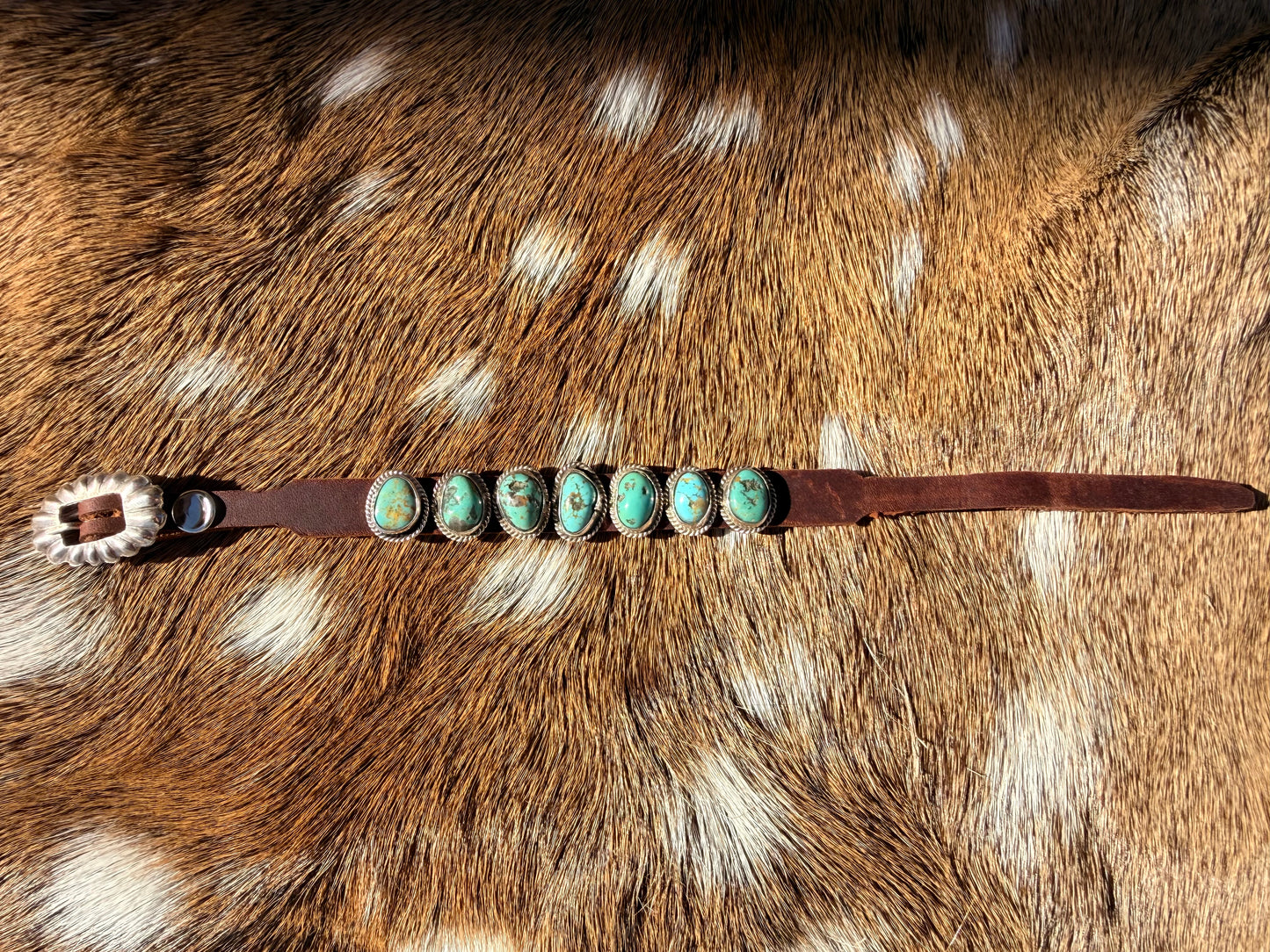 Leather turquoise bracelet