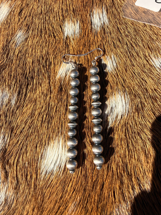 Dangle beaded earrings