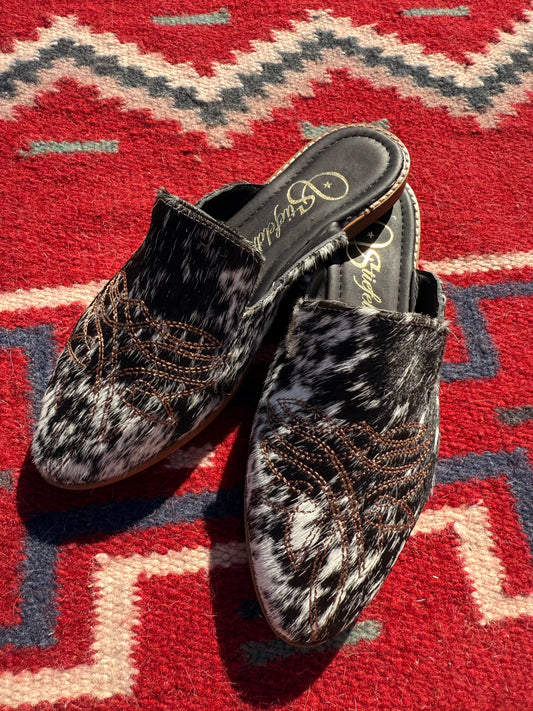 Size 7 Cowhide Mule