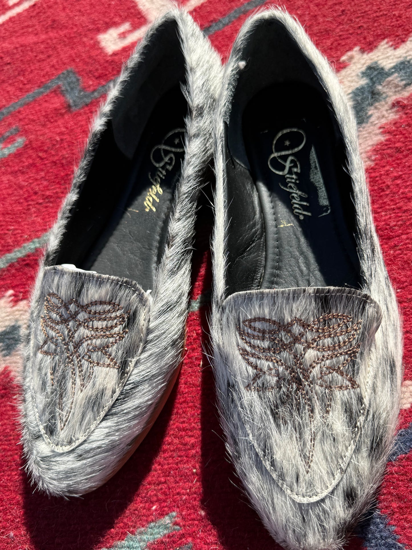 Size 10 cowhide Mary Jane’s