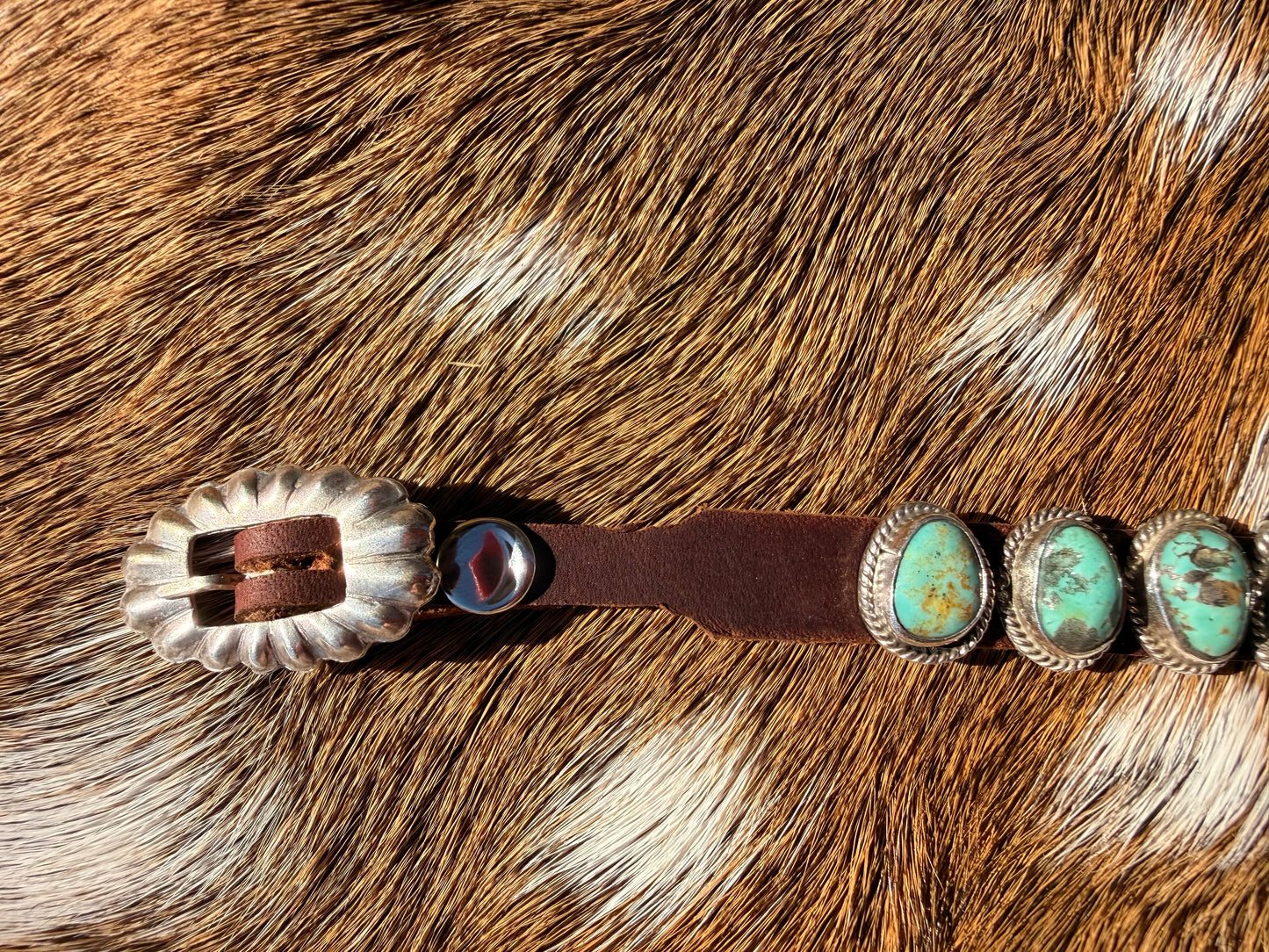 Leather turquoise bracelet