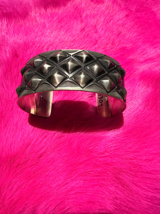 Jonathan Tahe Diamond cuff