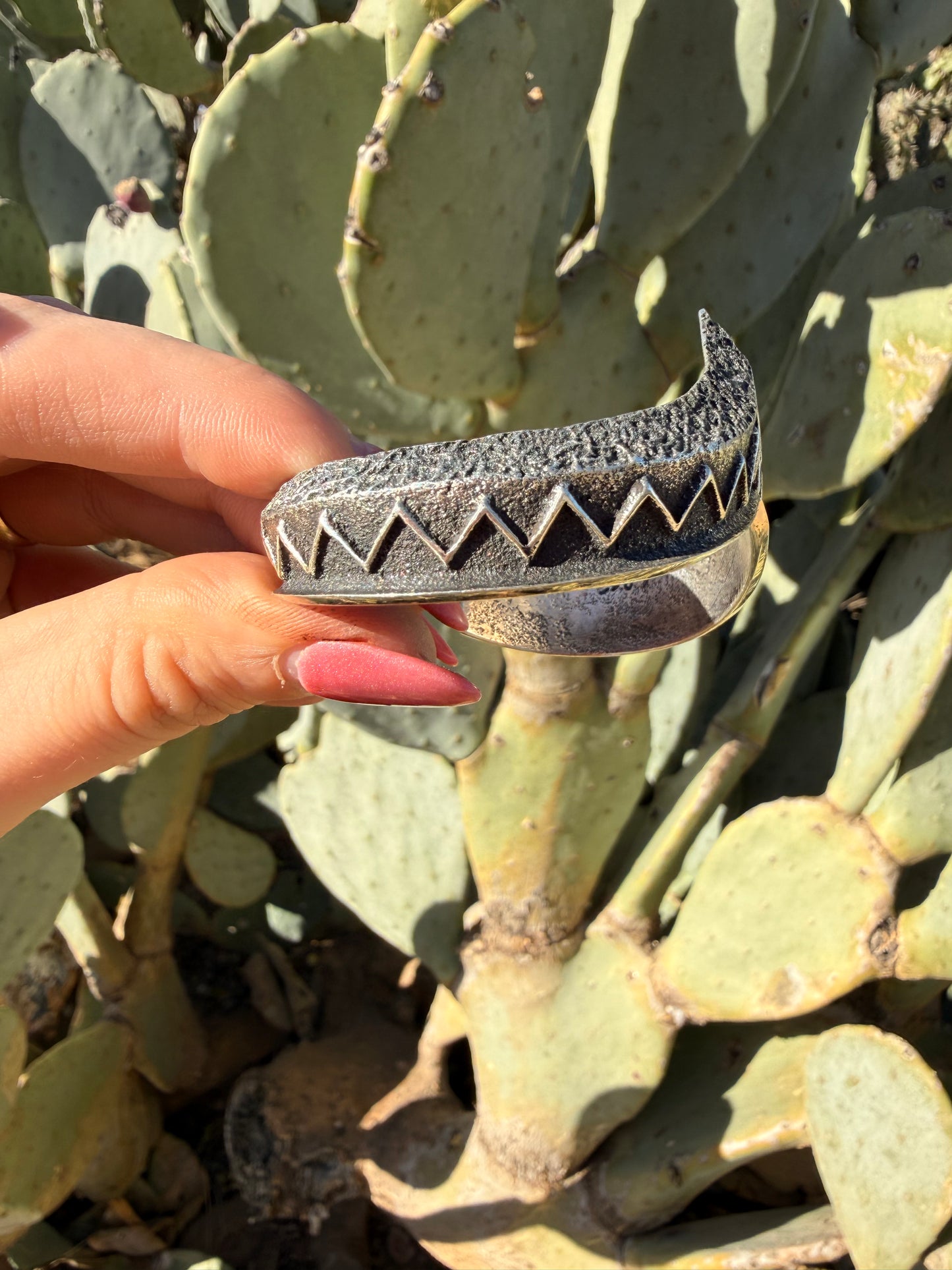 Tufa Cast Sweater cuff