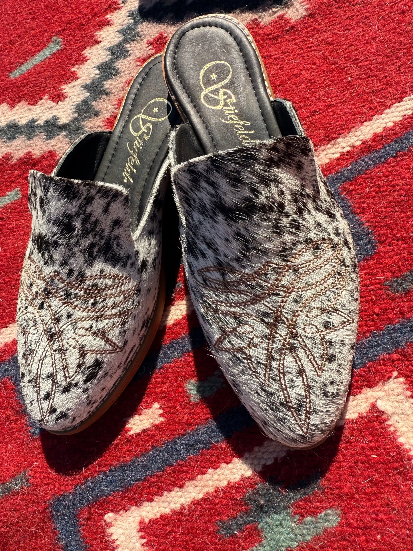 Size 9 Cowhide Mule