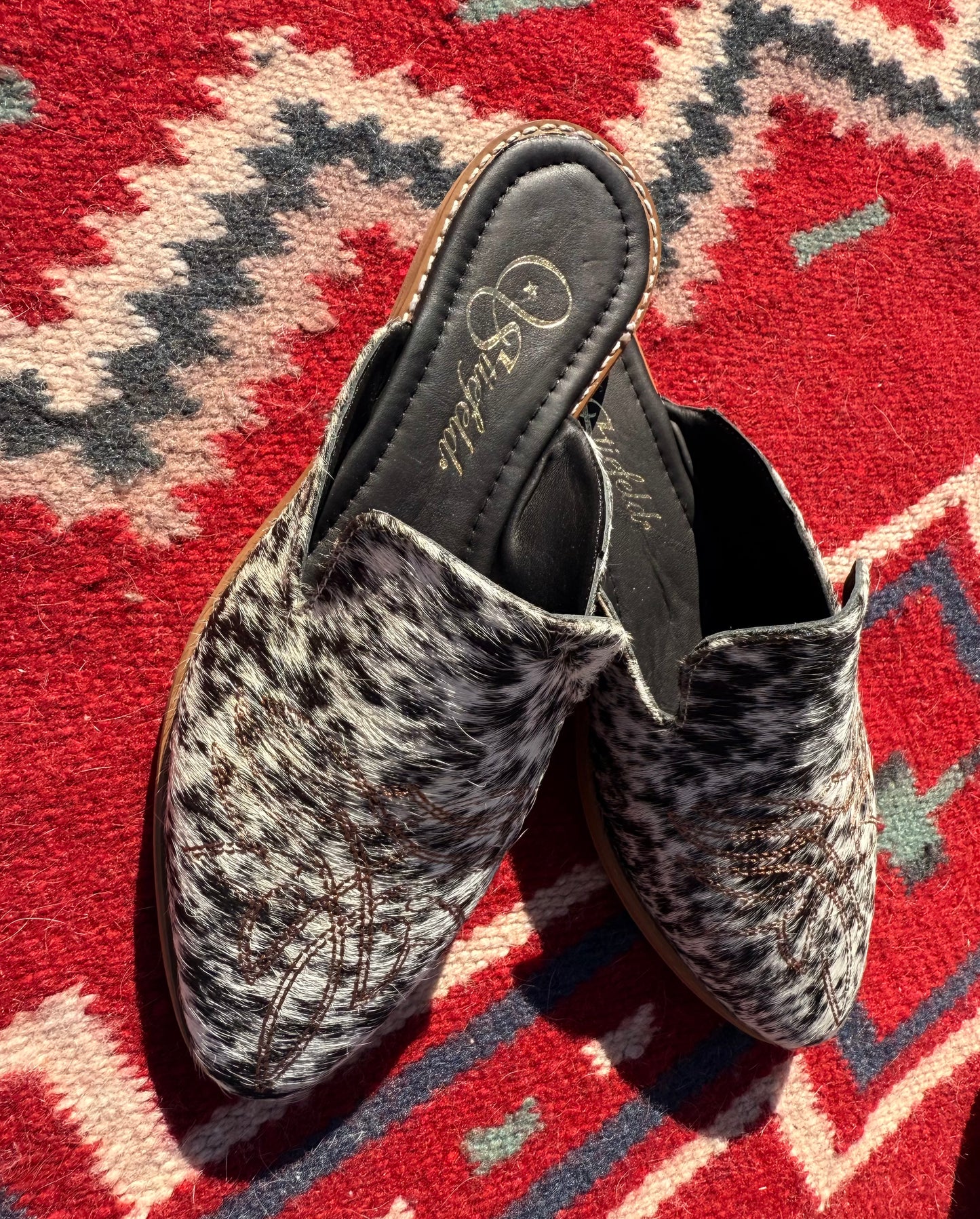 Size 9 Cowhide Mule