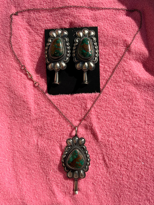 Robert Johnson Earring Necklace set
