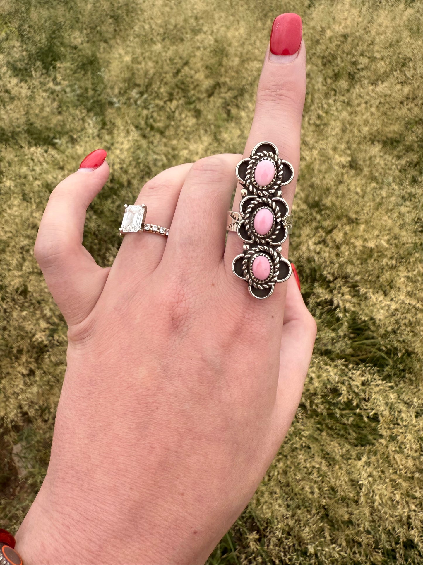 Adjustable Long Pink Conch Ring