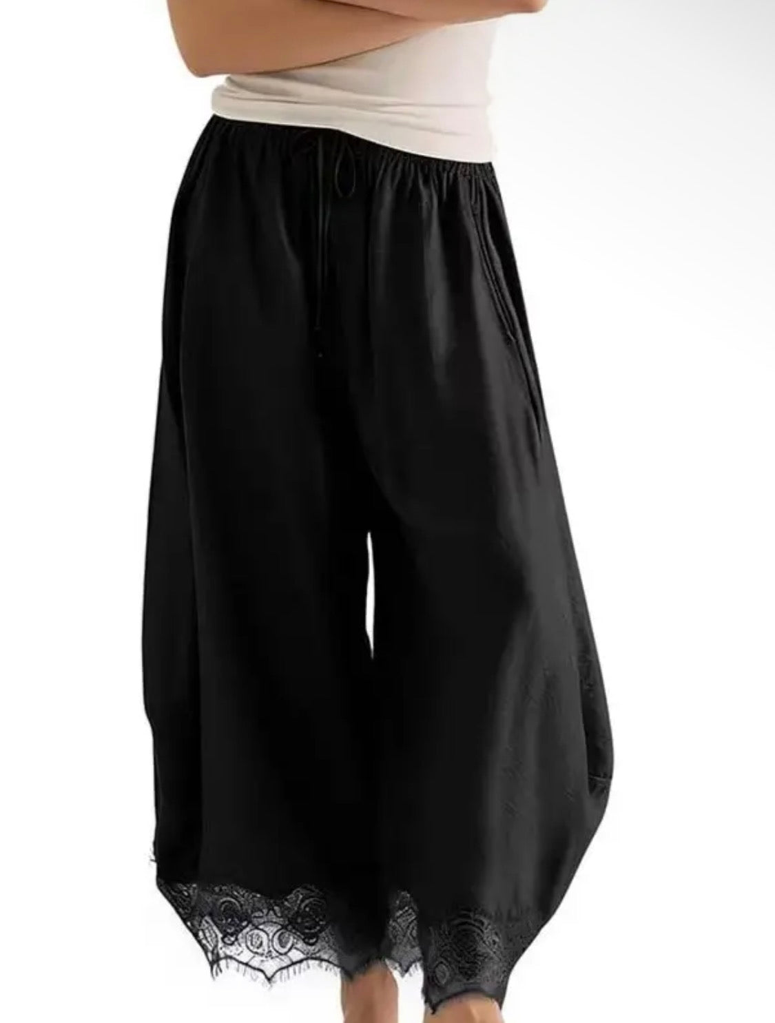 Lacey ankle loose pants