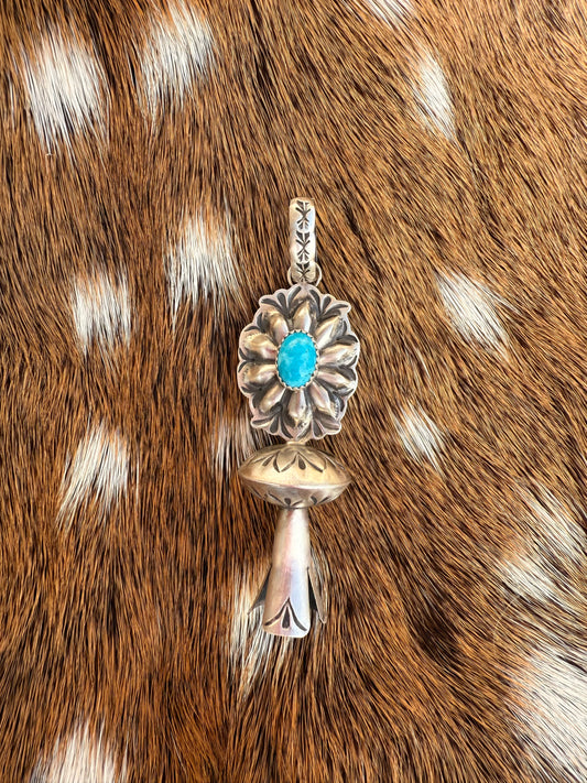 Concho Squash pendant