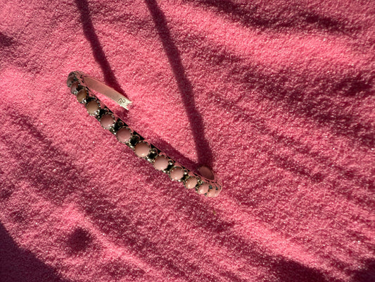 Pinch Conch Bangle