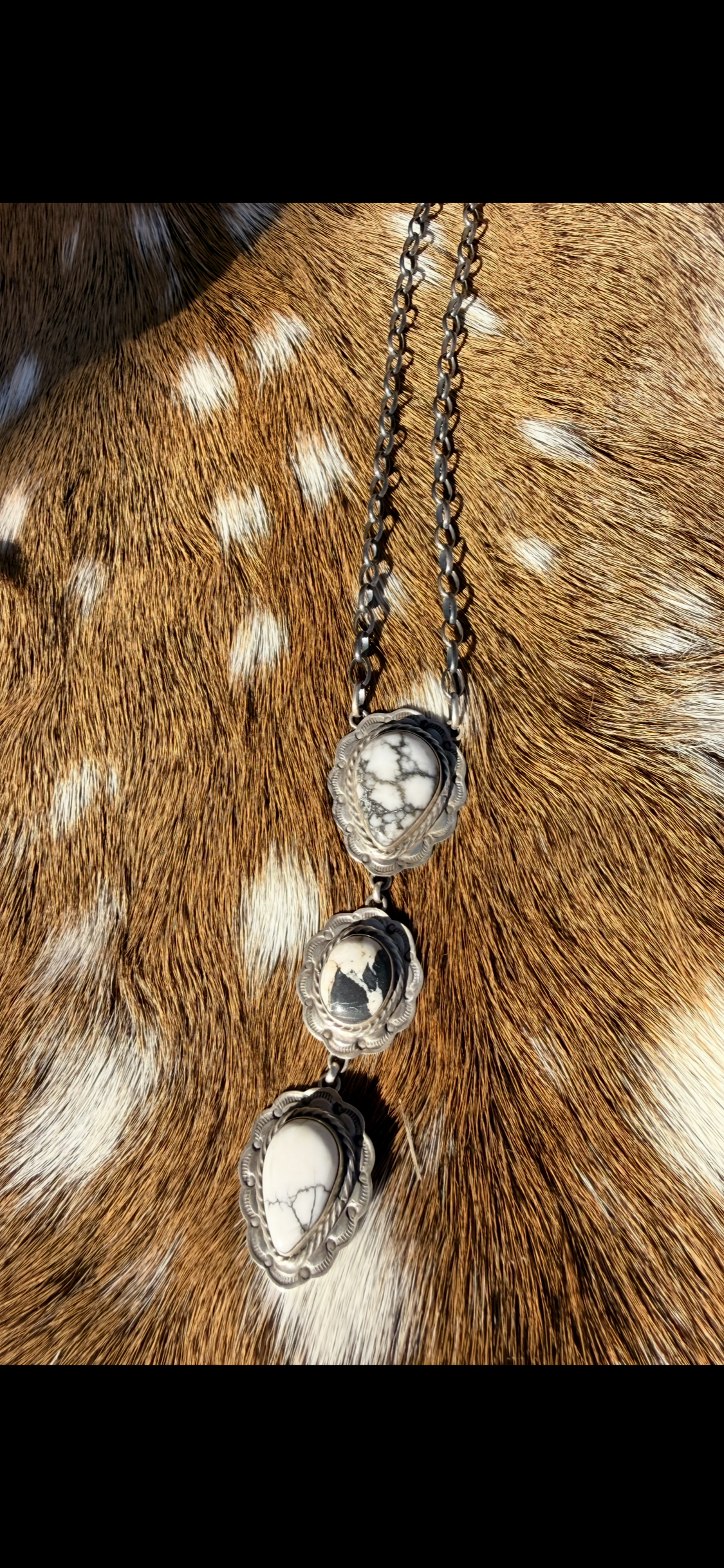 White Buffalo Lariat